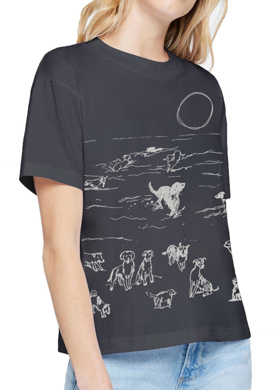 Boxy Crew T Beach Dogs (Natural on Navy)