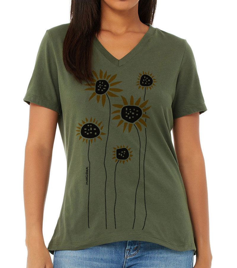 Relaxed V Neck Sunflower Field - Image 3